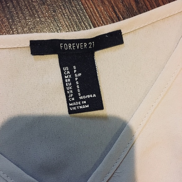 Forever 21 classy tank top - Picture 2 of 3